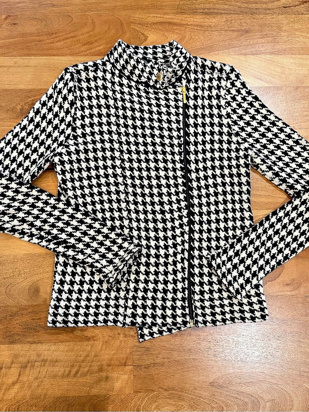 Chaps Houndstooth Zip Jacket w/ Snap Collor in Black & Cream - Women’s Medium
